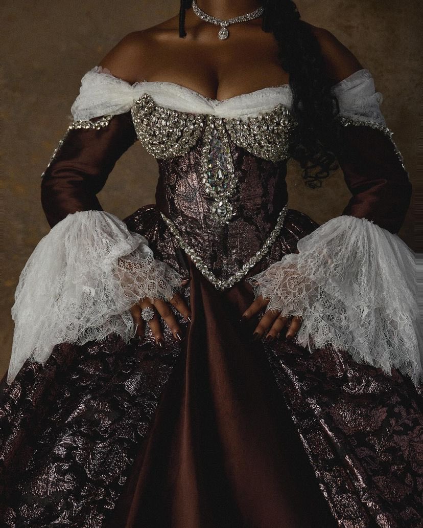 Relive The Best Looks From Netflix’s Premiere Of Bridgerton Season 3 In South Africa